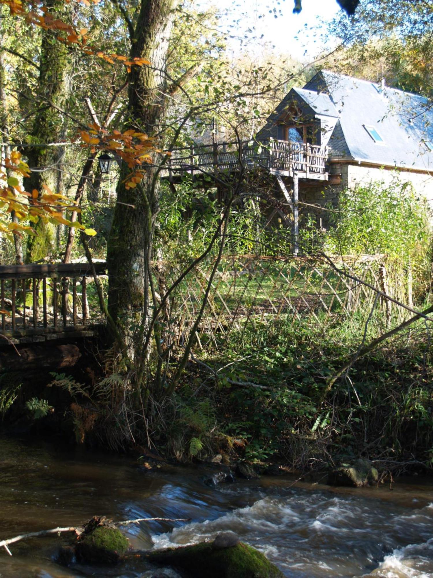 Gite Nature Le Moulin Vitrac-sur-Montane Buitenkant foto