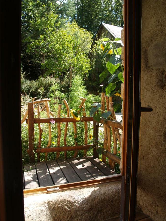 Gite Nature Le Moulin Vitrac-sur-Montane Buitenkant foto